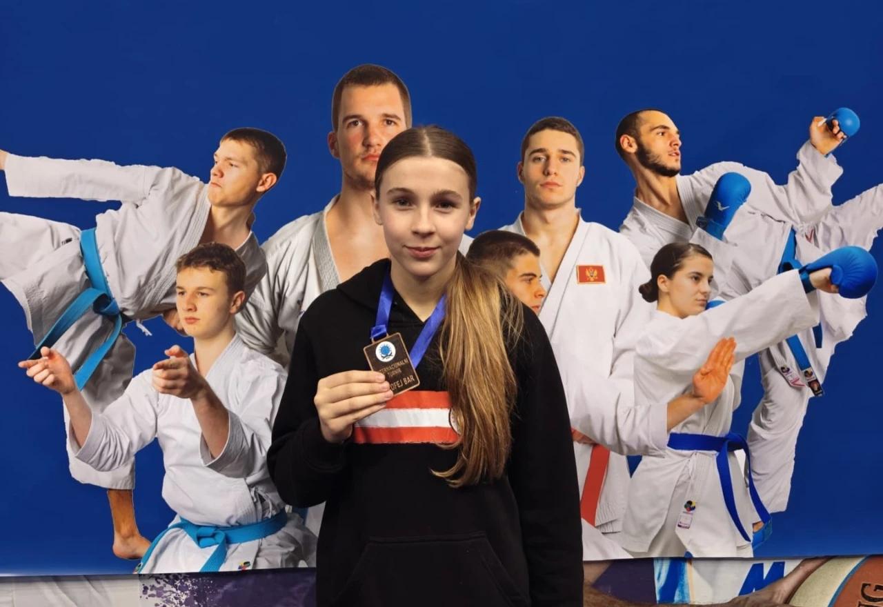 Četvero karatista donijelo kući šest odličja