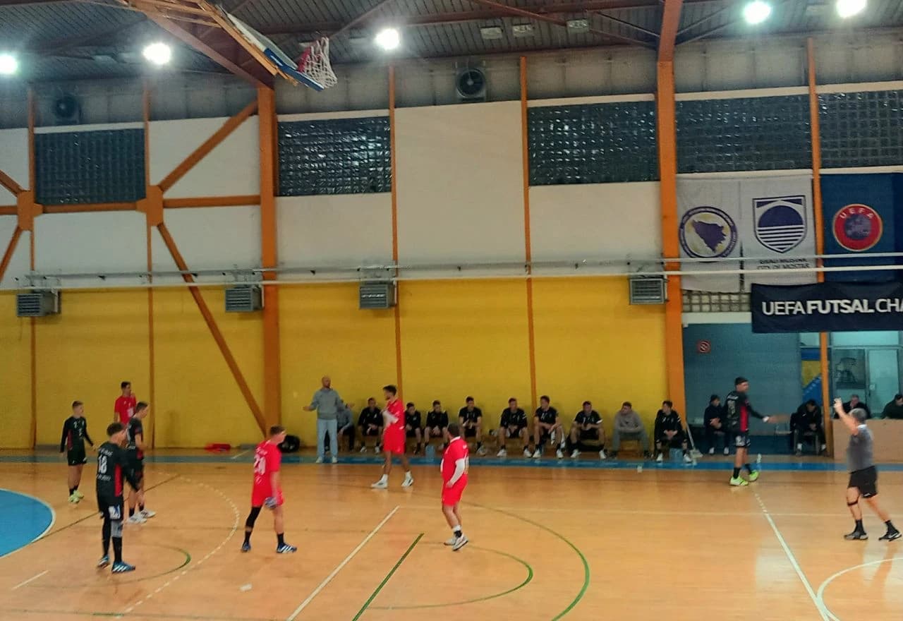 Utakmica Velež - Izviđač