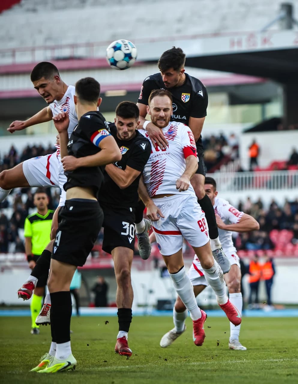 Velika borba na terenu