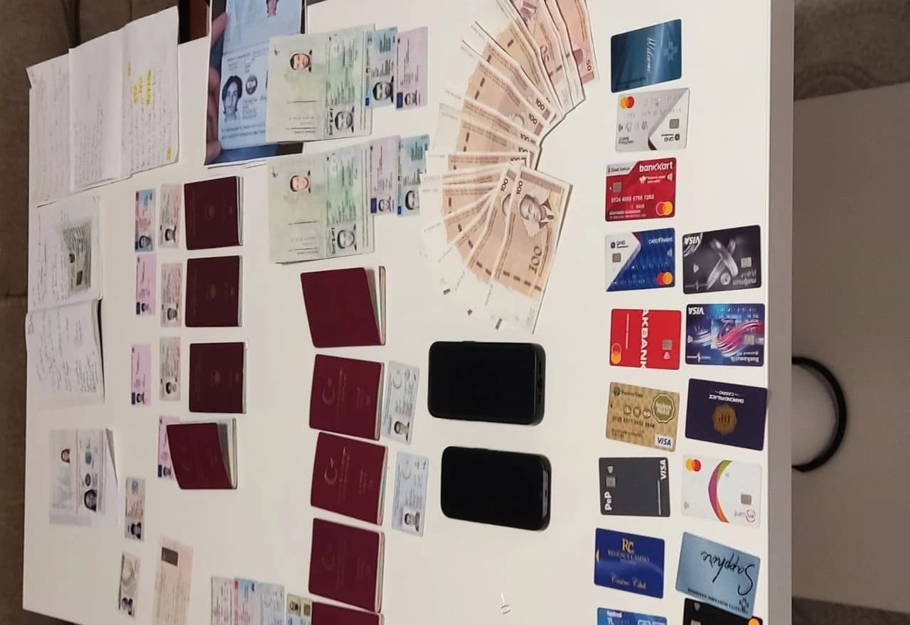 Granična policija otkrila krivotvorene dokumente u stanu na Ilidži