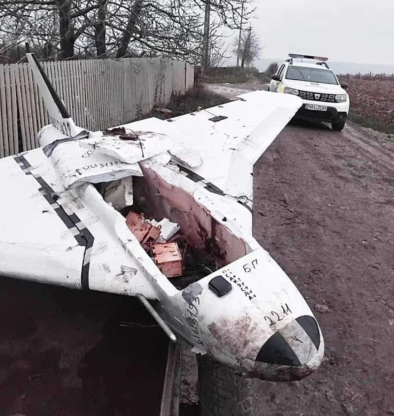 Policijska fotografija oduzetog drona