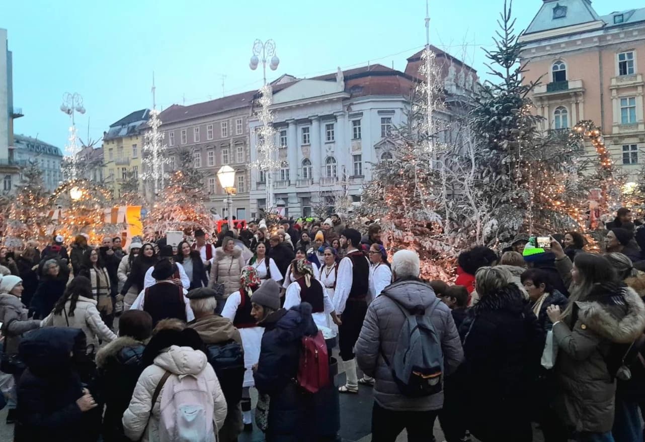 Pridružili su im se i građani