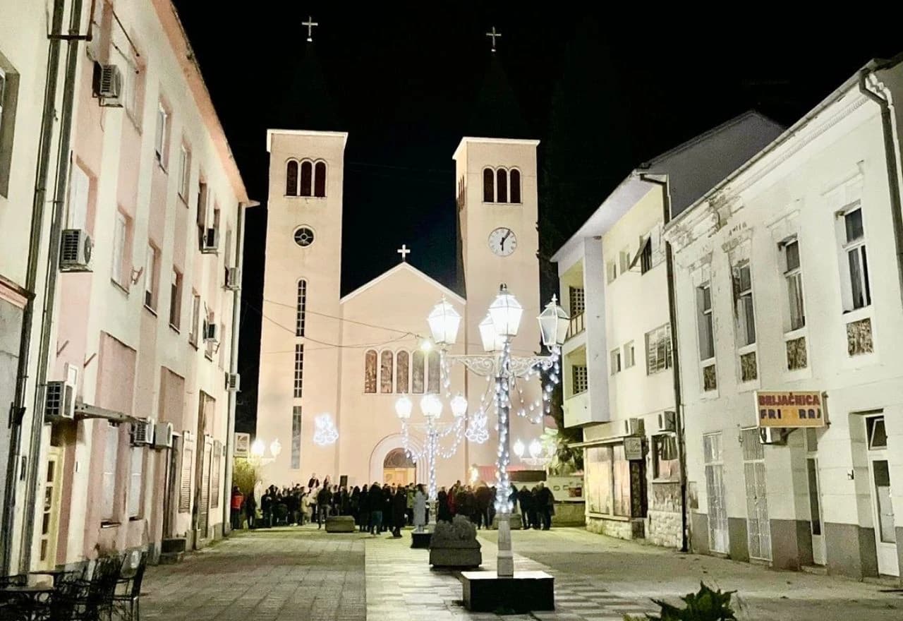 Druga večer FrAdventa