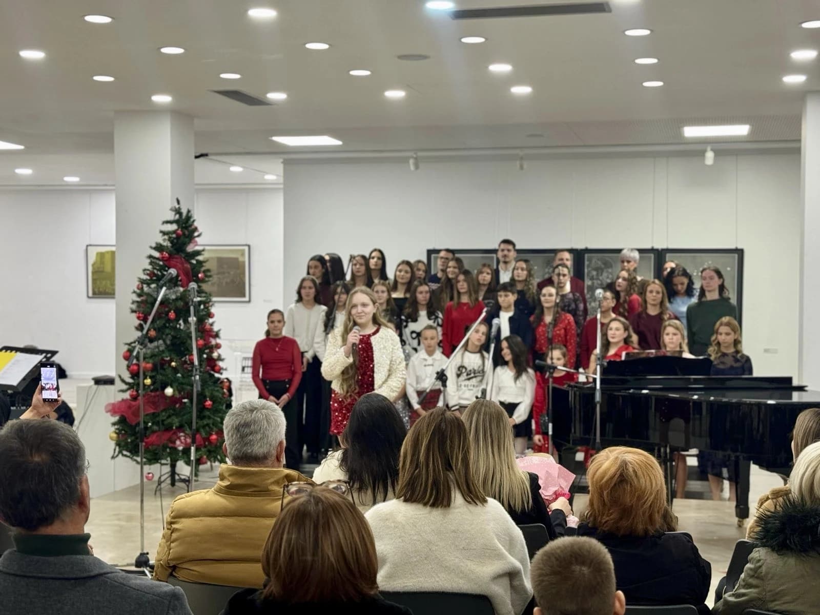 Božićni koncert Škole pjevanja Belcanto