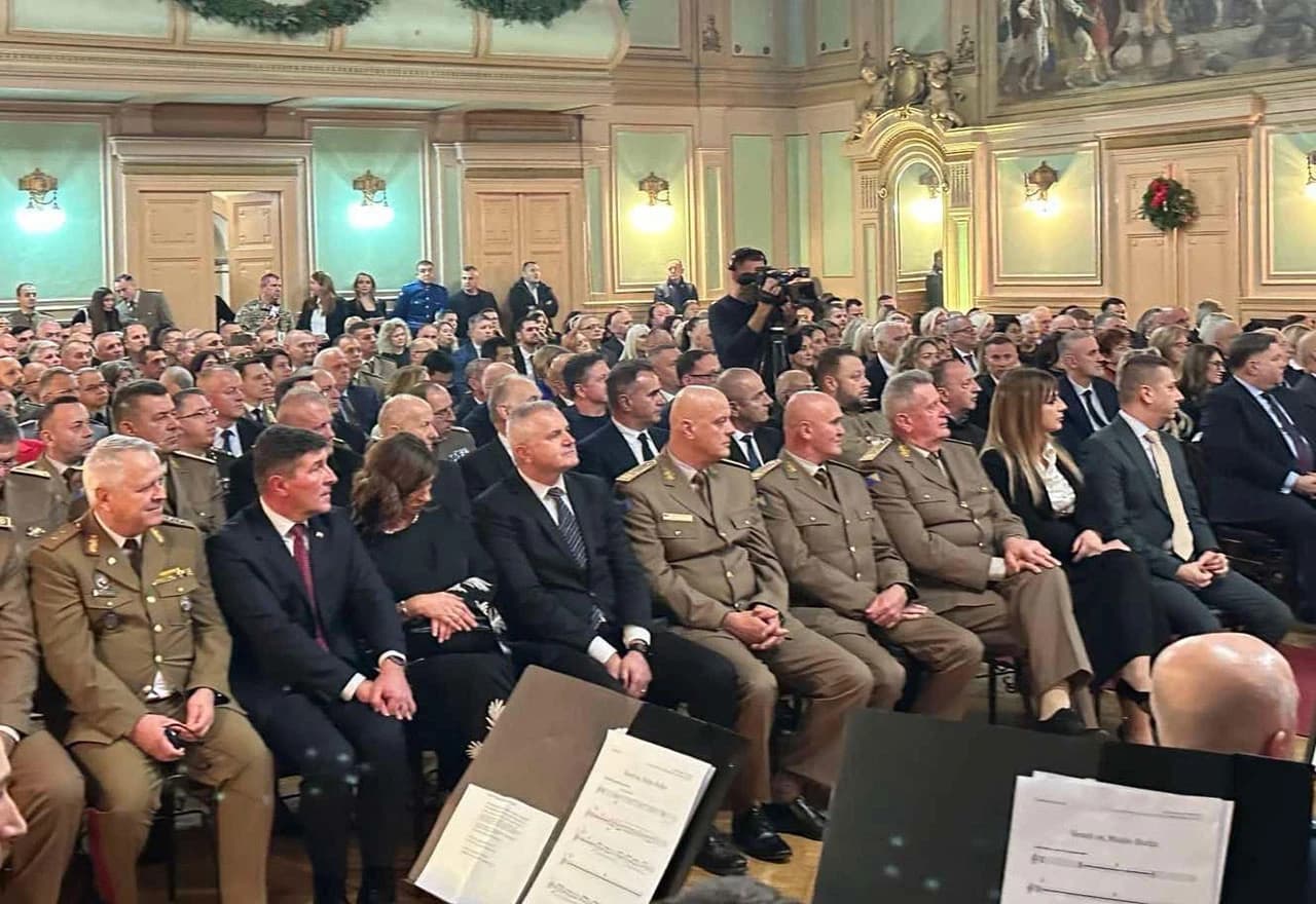 Božić u Ministarstvu obrane BiH u znaku mira, vojske i zajedništva