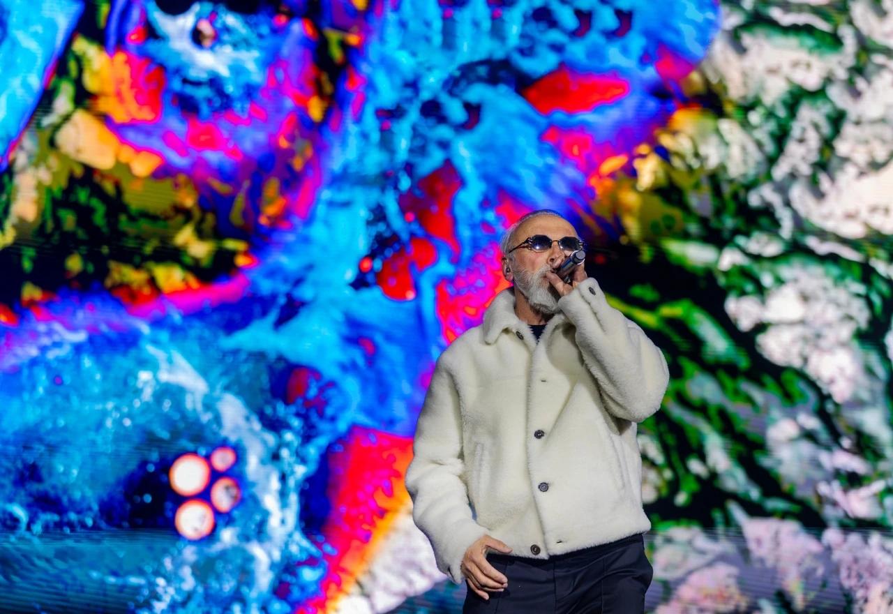 Dino Merlin na Stradunu