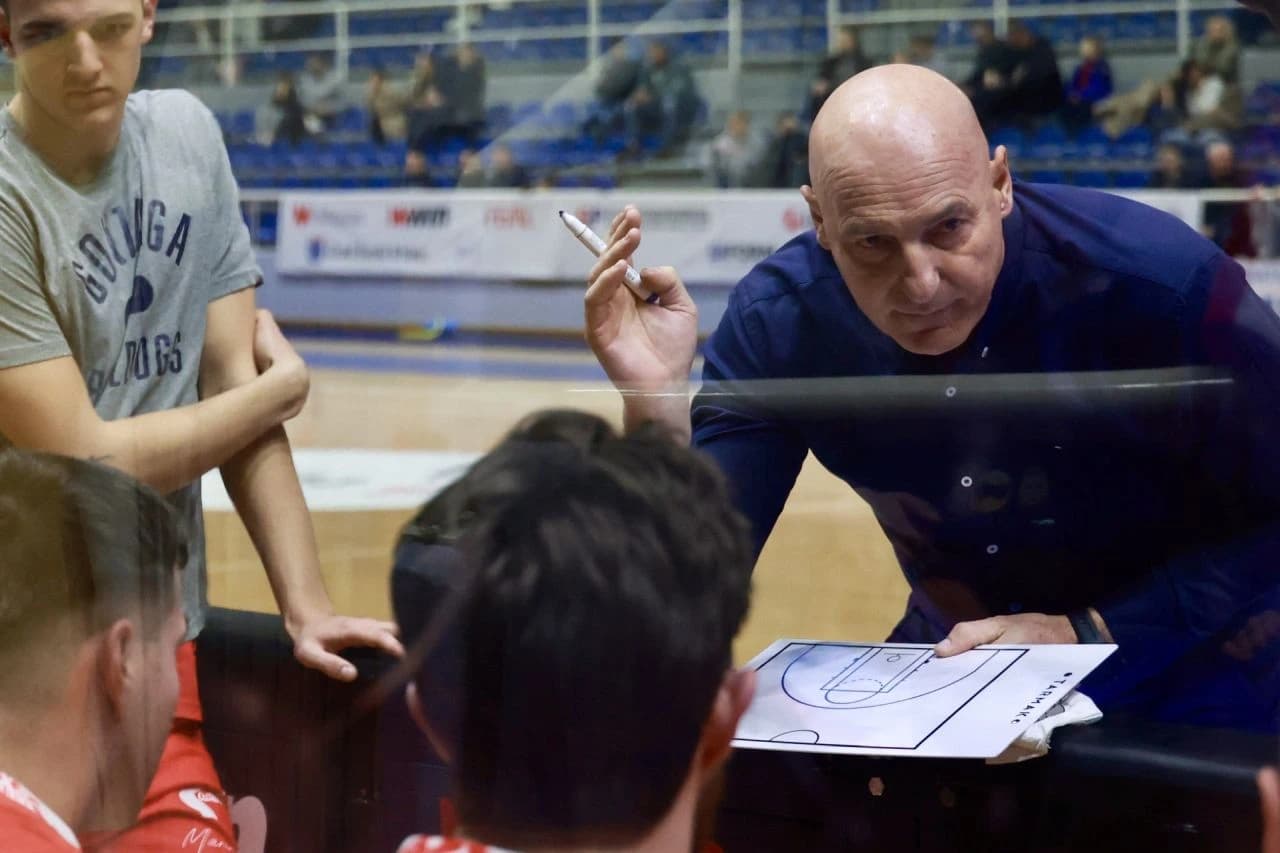 slike kosarka Siroki - Zrinjski 5