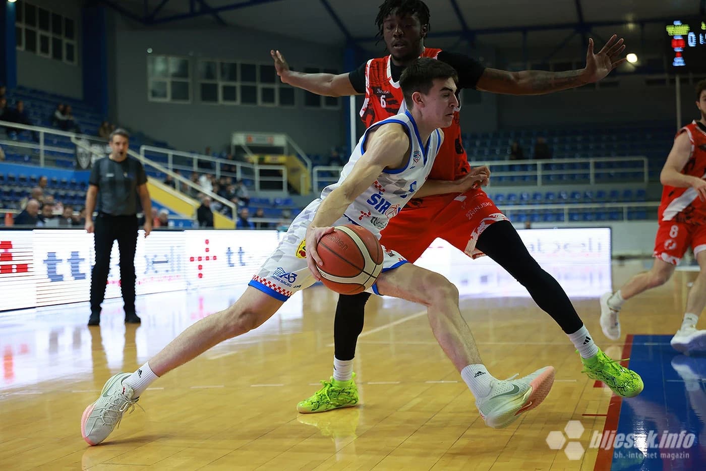 Košarkaši Širokog TT Kabeli bez većih problema su savladali HKK Zrinjski 1992 iz Mostara 123-80 u susretu 12. kola prvenstva BiH.