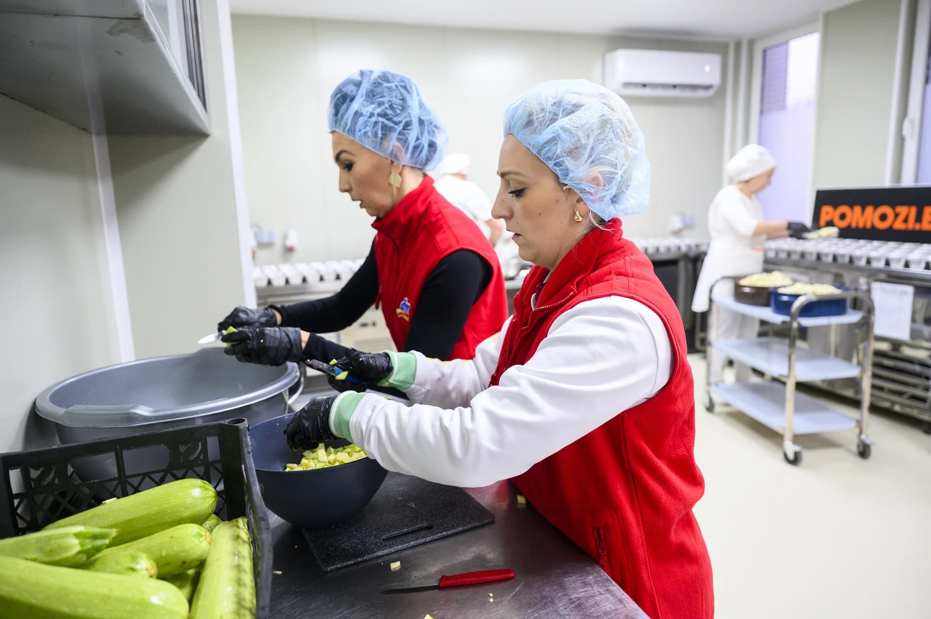 dm kampanja Giving Friday