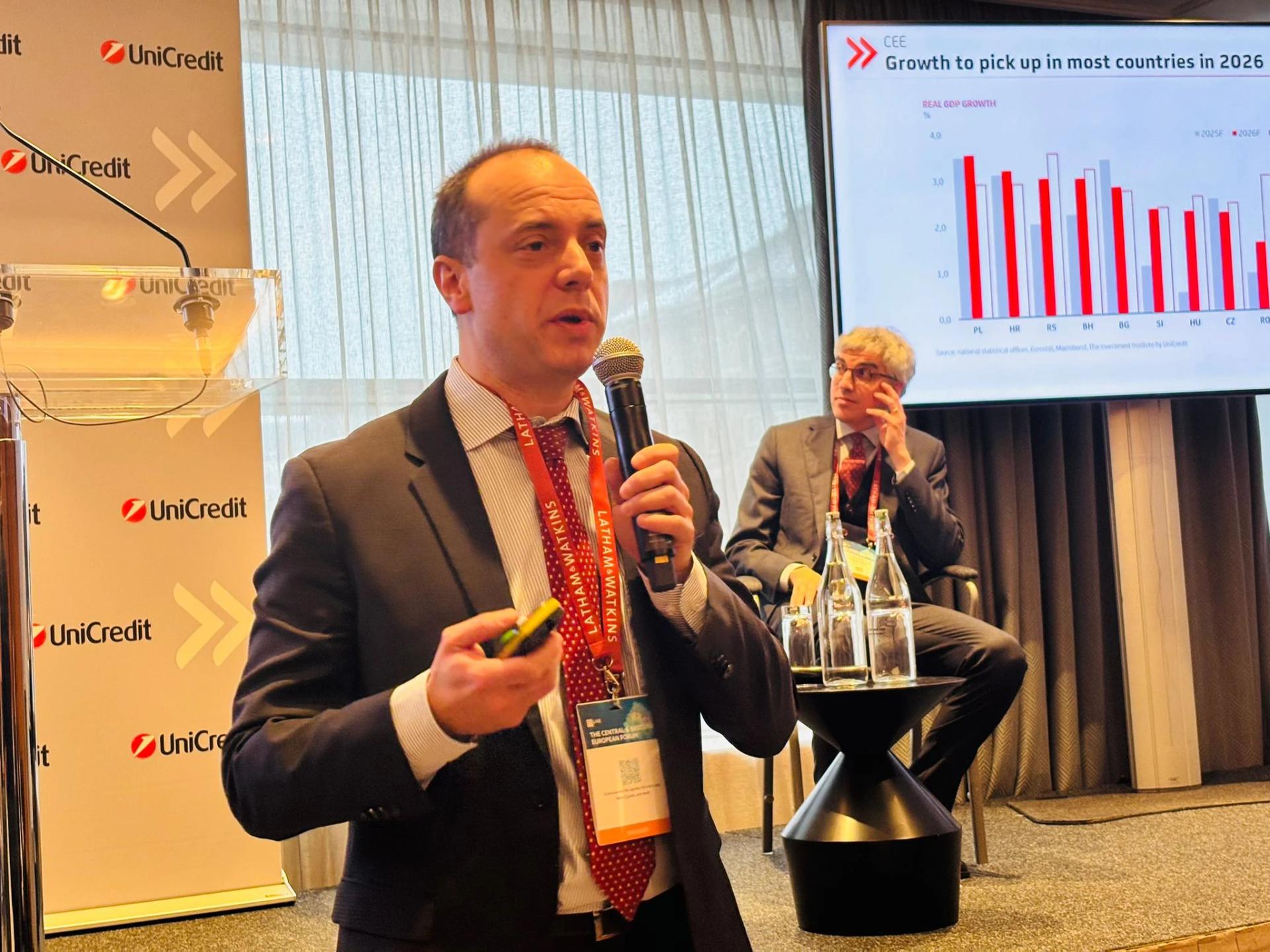 UniCredit FT CEE Forum