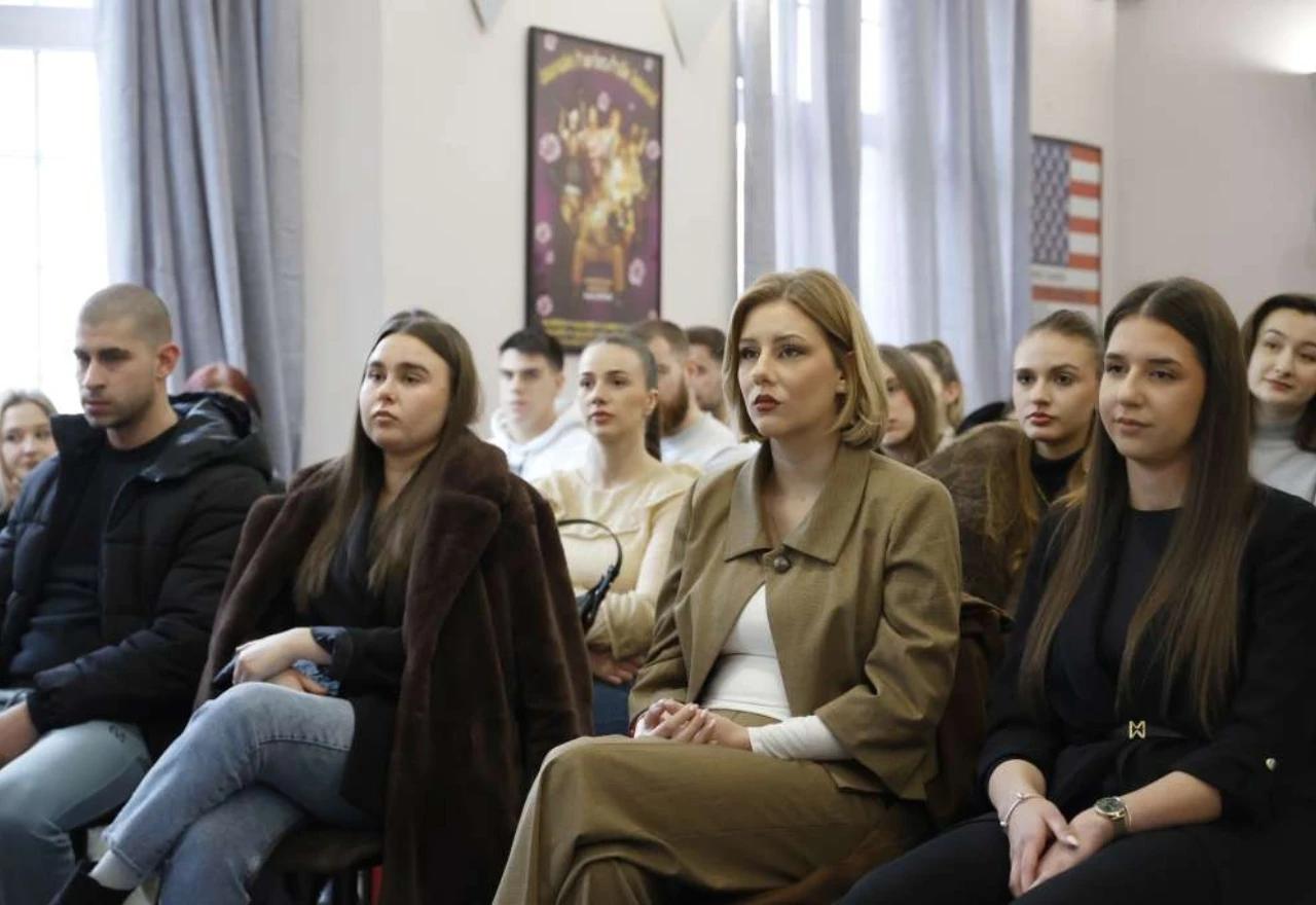 HKD Napredak dodijelio stipendije za 108 studenata