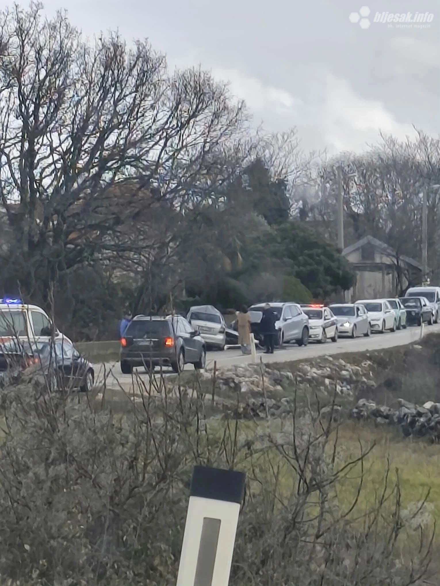 Prometna nesreća u Sretnicama