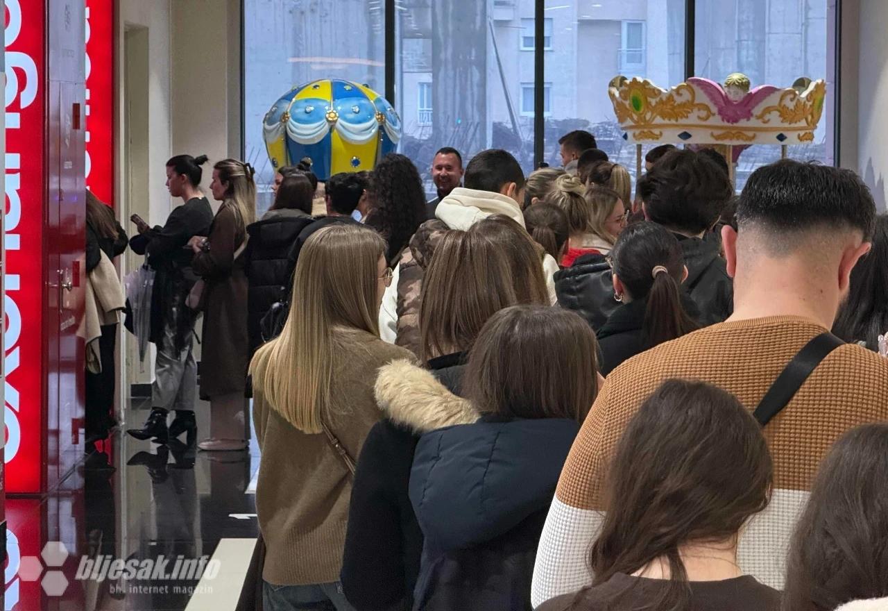 Red za ulaznice za koncert Marka Perkovića Thompsona u Širokom Brijegu