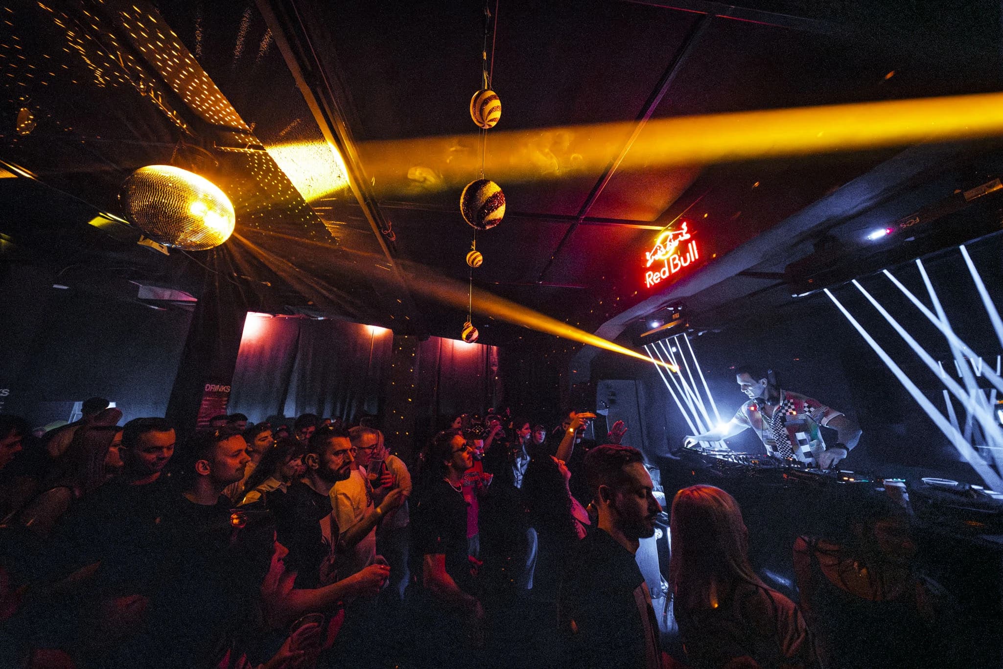 Herz 2026  by AdnanLingo 24