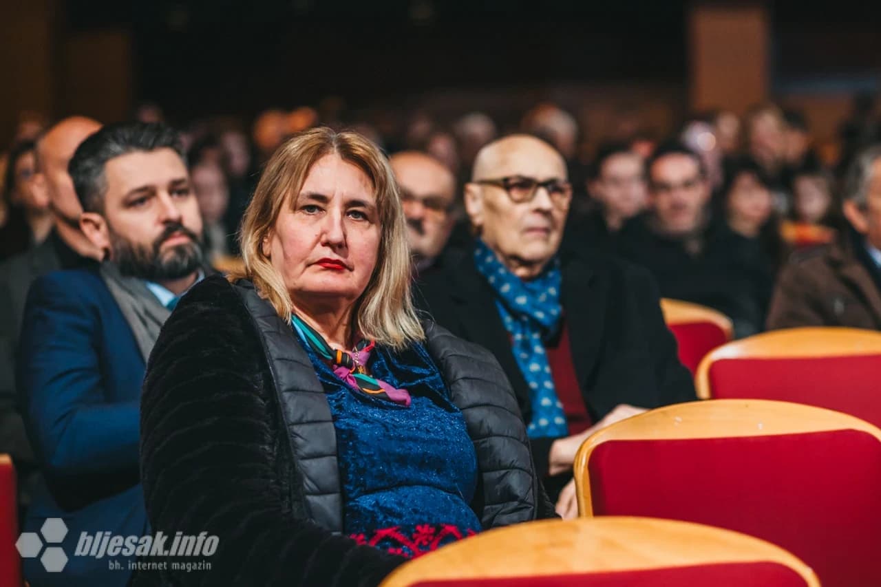 Predstavljena monografija o povijesti i identitetu "Jedinstvene srednje škole"