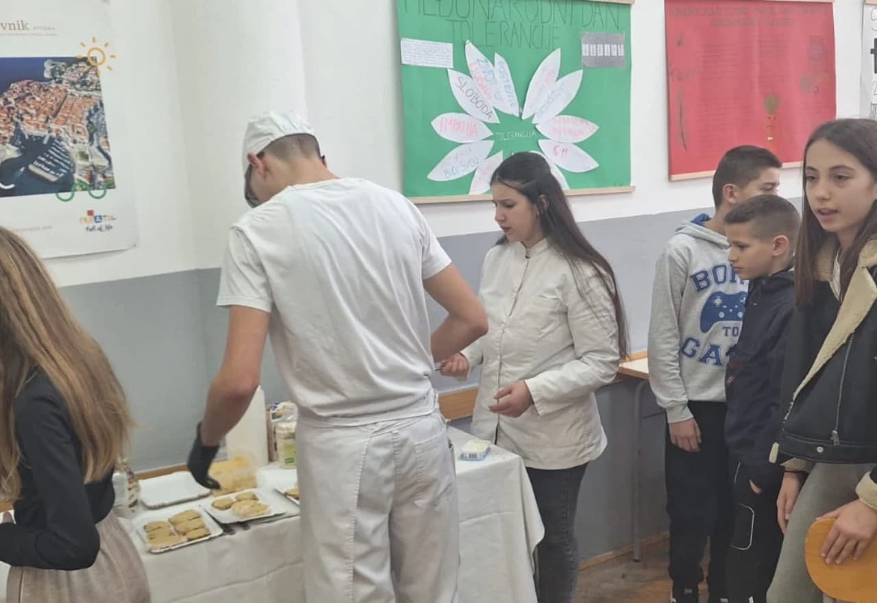 OŠ Antuna Branka Šimića organizirala radionice o zdravoj prehrani