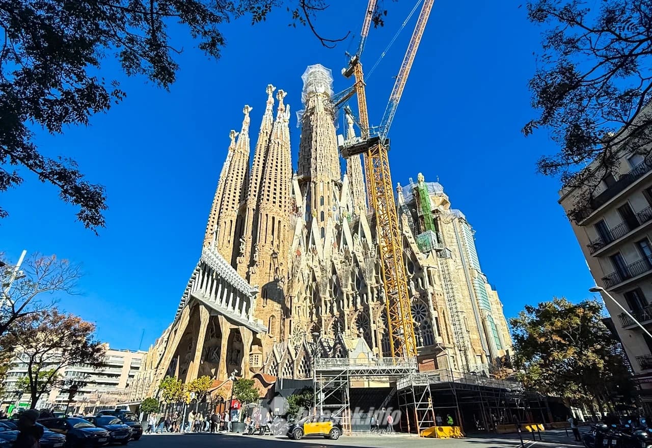 Sagrada Familia postala najviša crkva na svijetu: Toranj dosegnuo 172,5 metara