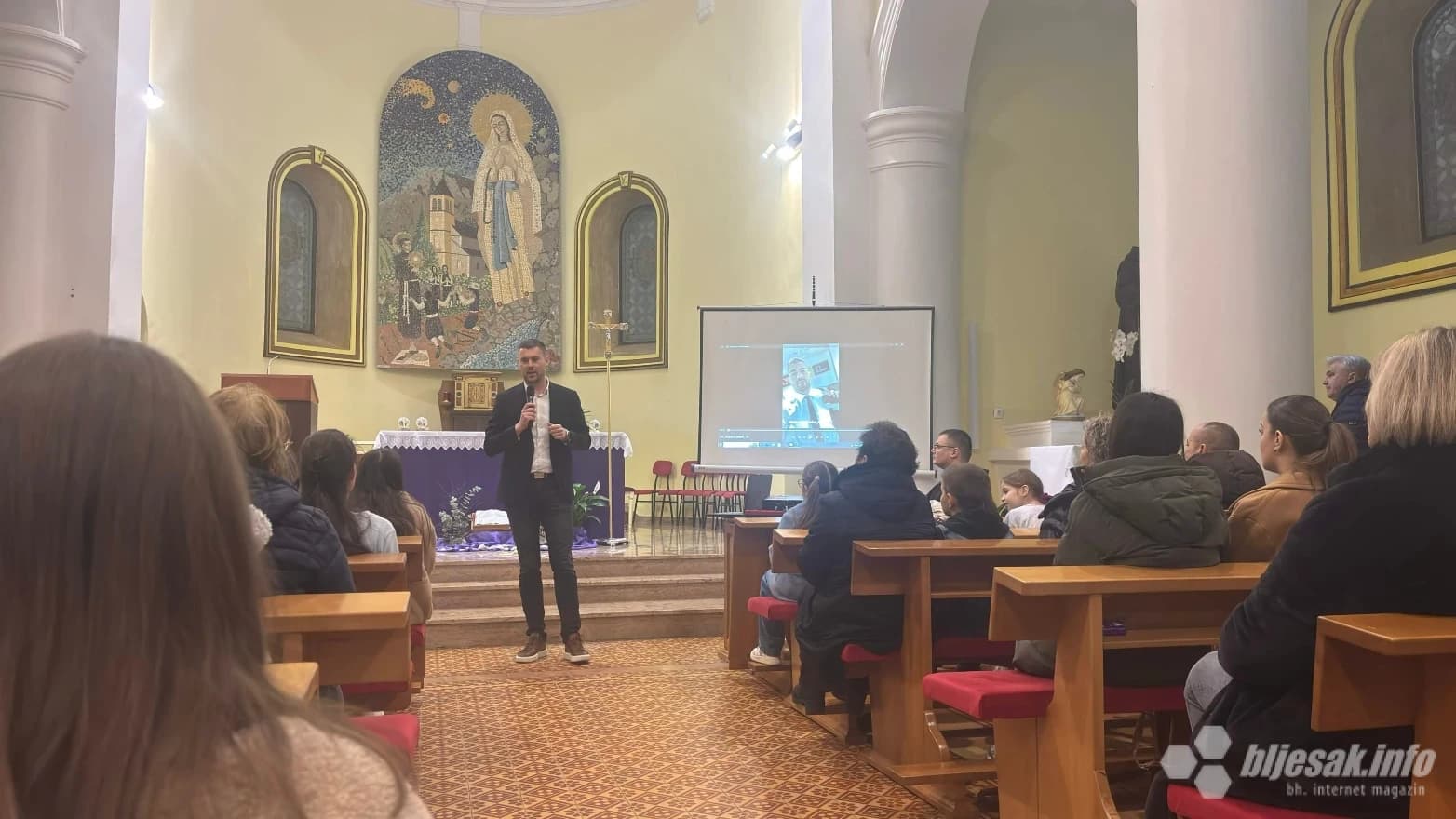 Dio predavanja je posvećen i utjecaju umjetne inteligencije