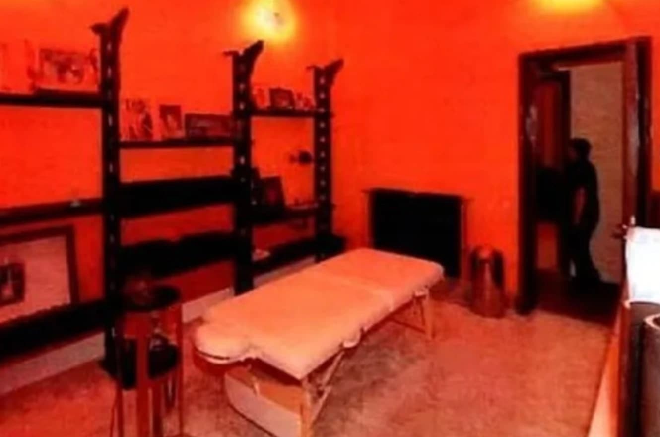 Njegova vila je bila "očišćena" prije racije