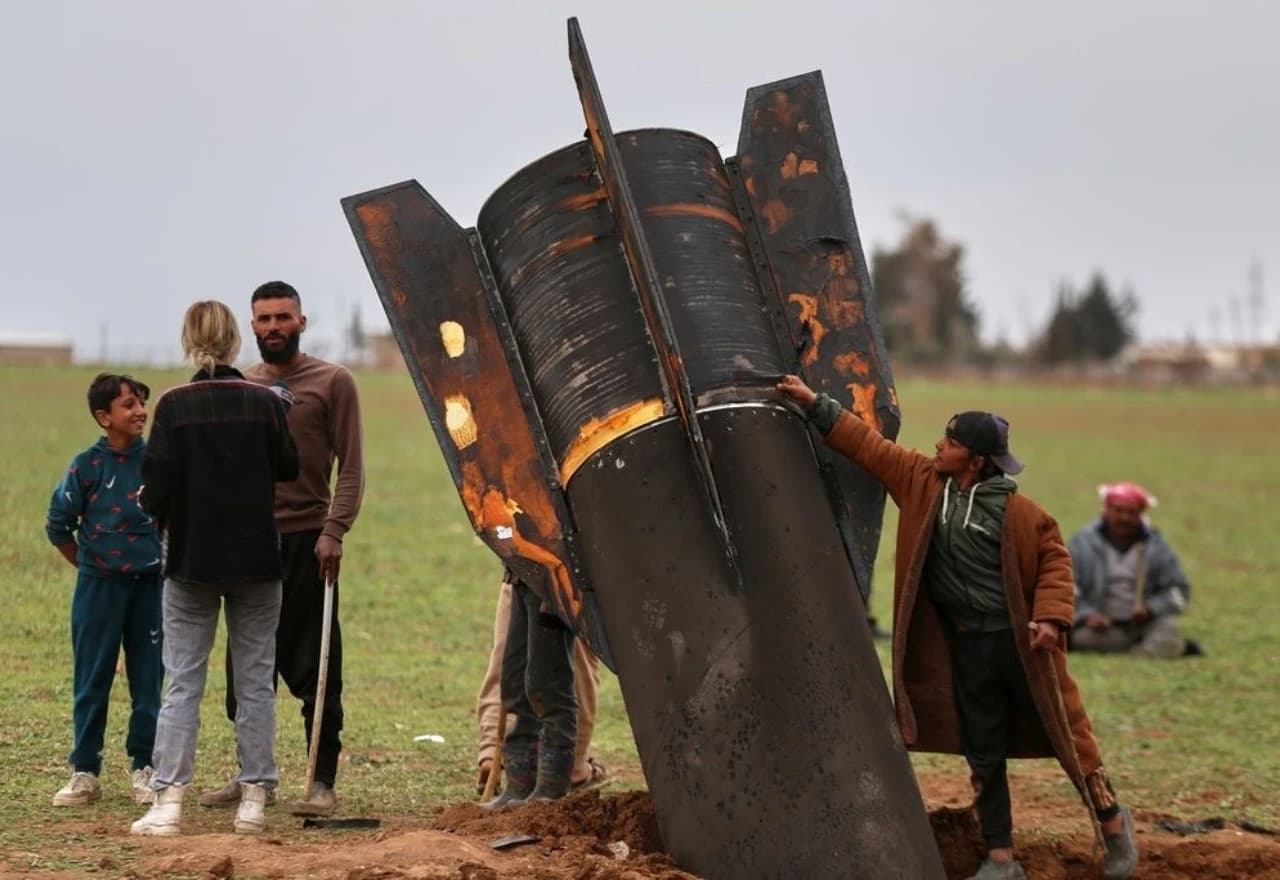 Projektil završio u zelenom polju