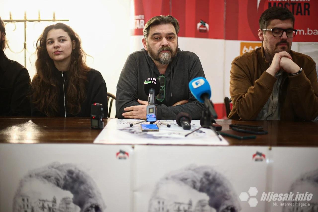 Gumac Saša Oručević