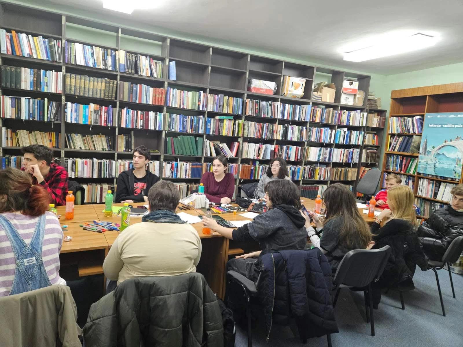 Djeca i mladi u Mostaru otkrivaju svijet stripa kroz kreativne radionice