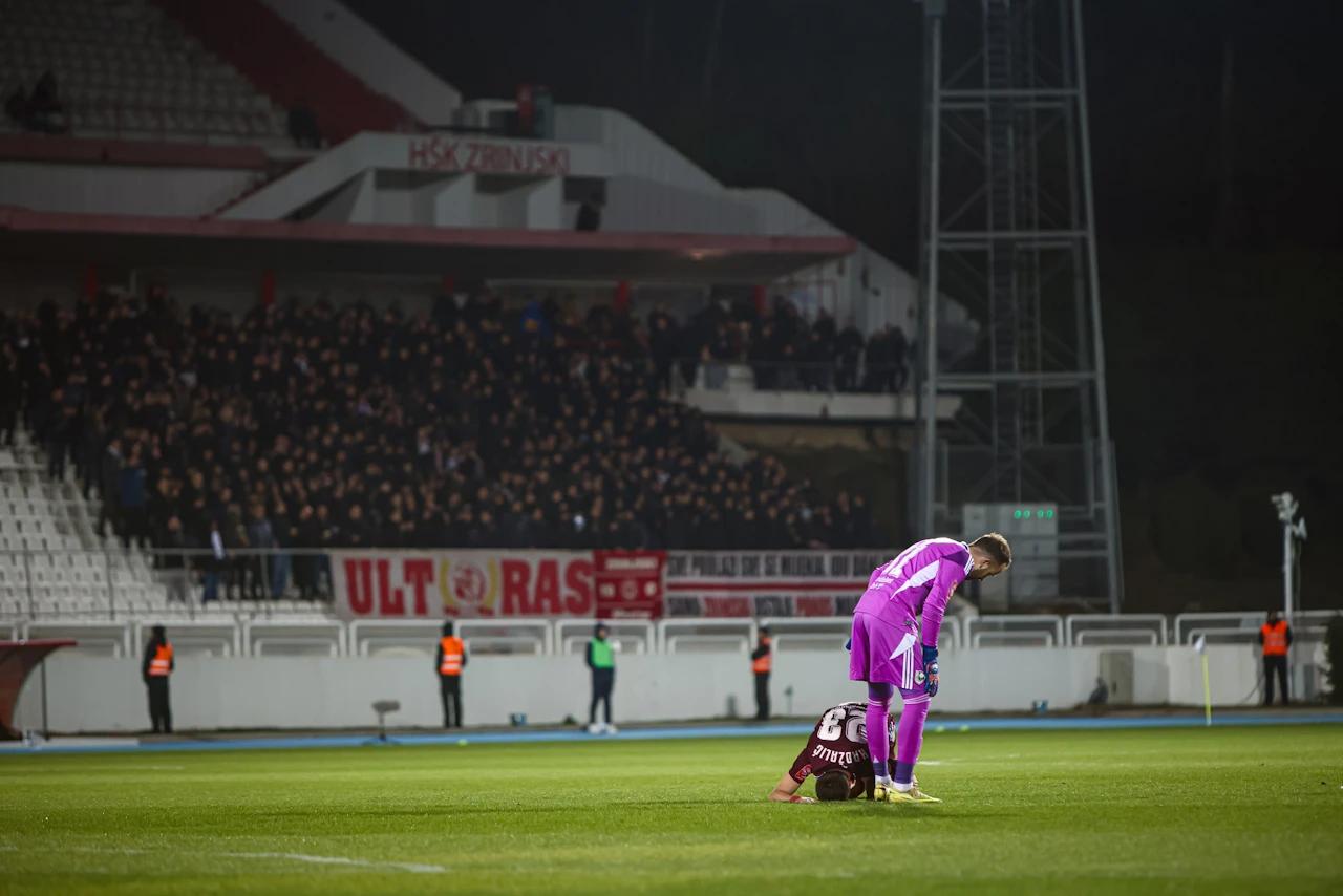 Ultrasi napunili svoju tribinu