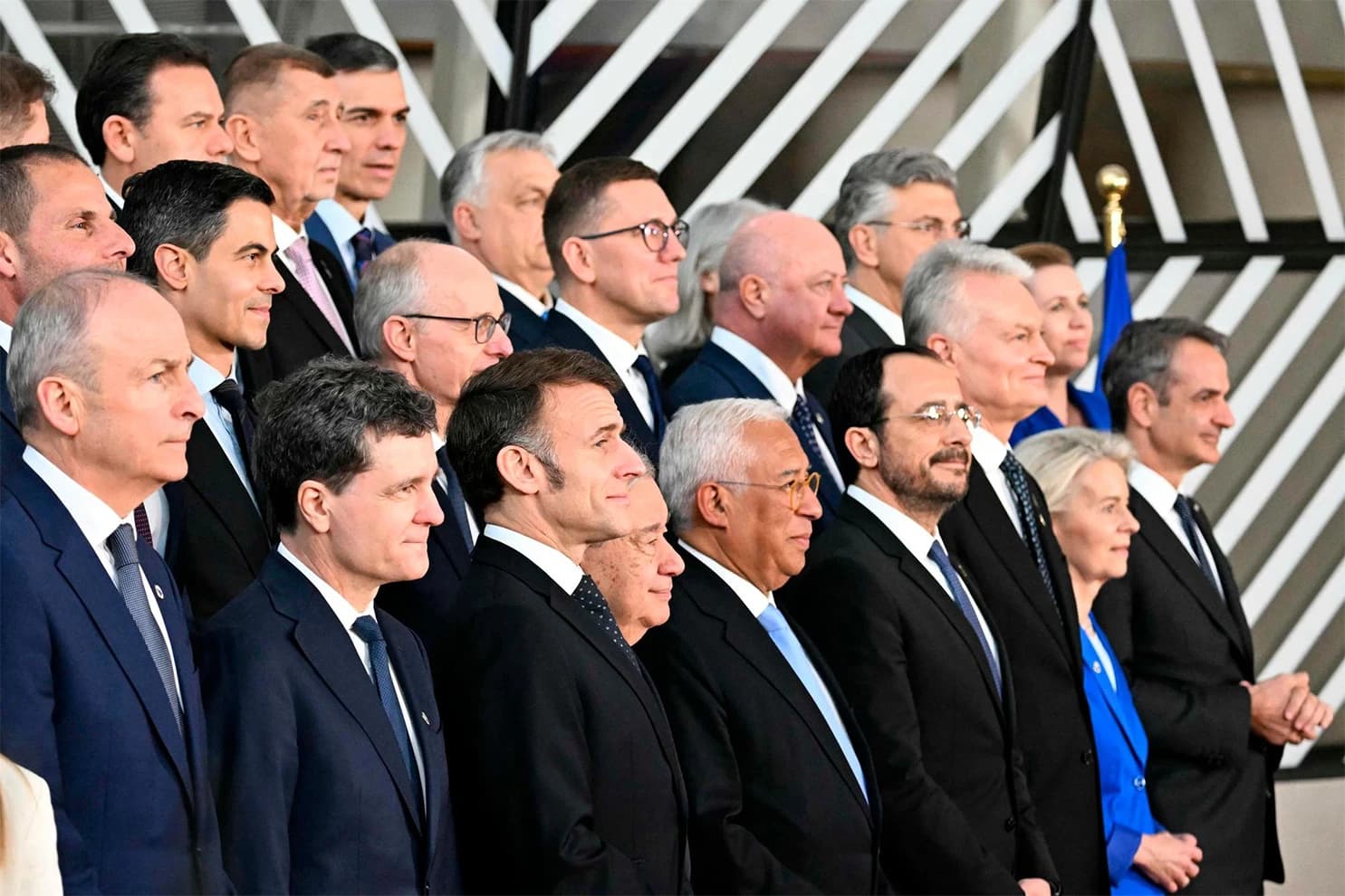 Europski lideri na summitu