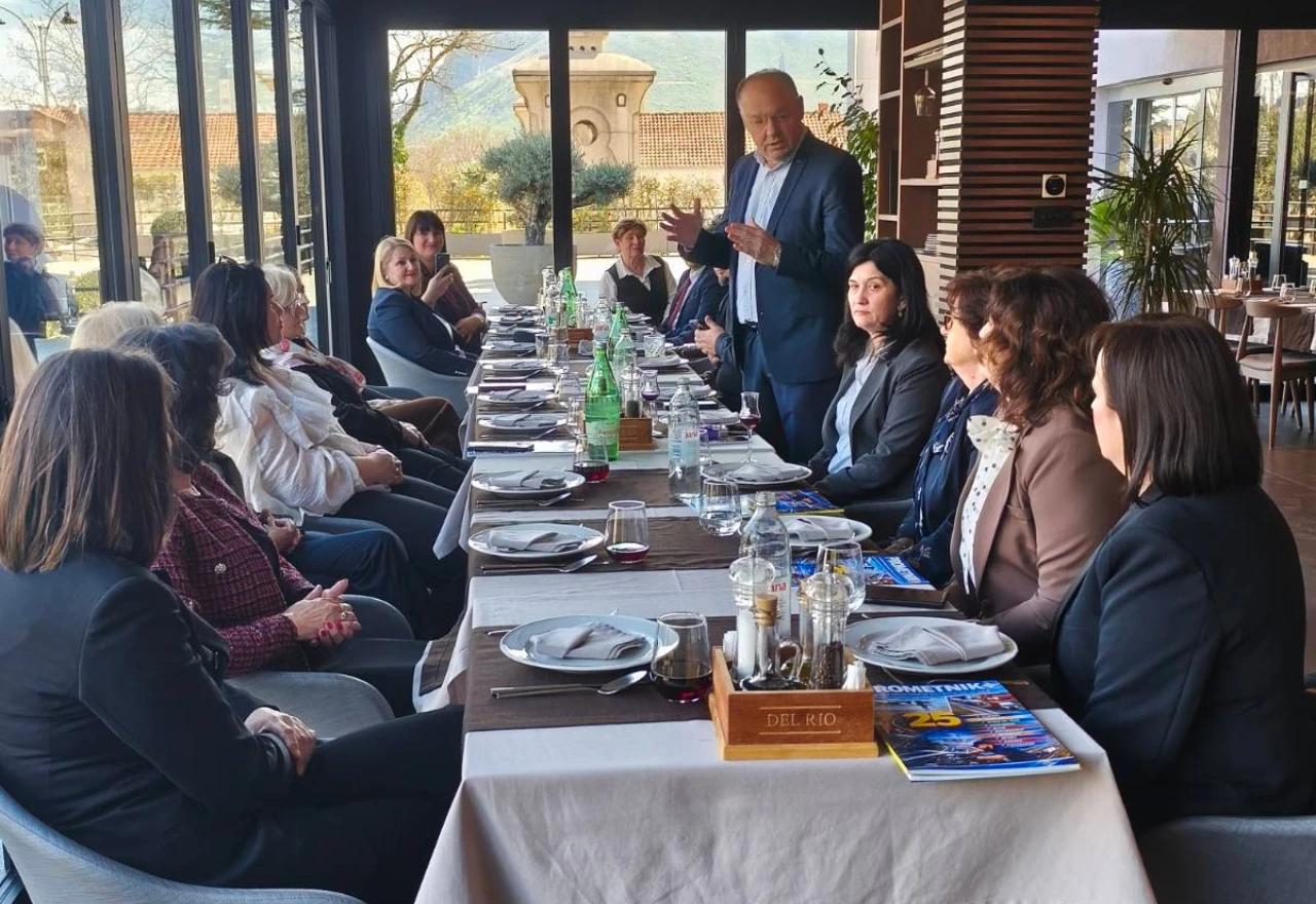 Tri ravnateljice srednjih škola u HNŽ-u otišle u mirovinu