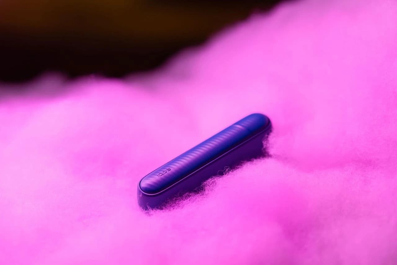 IQOS Electric Purple uređaj