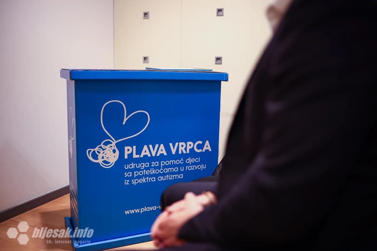 Kutija "Plave vrpce"