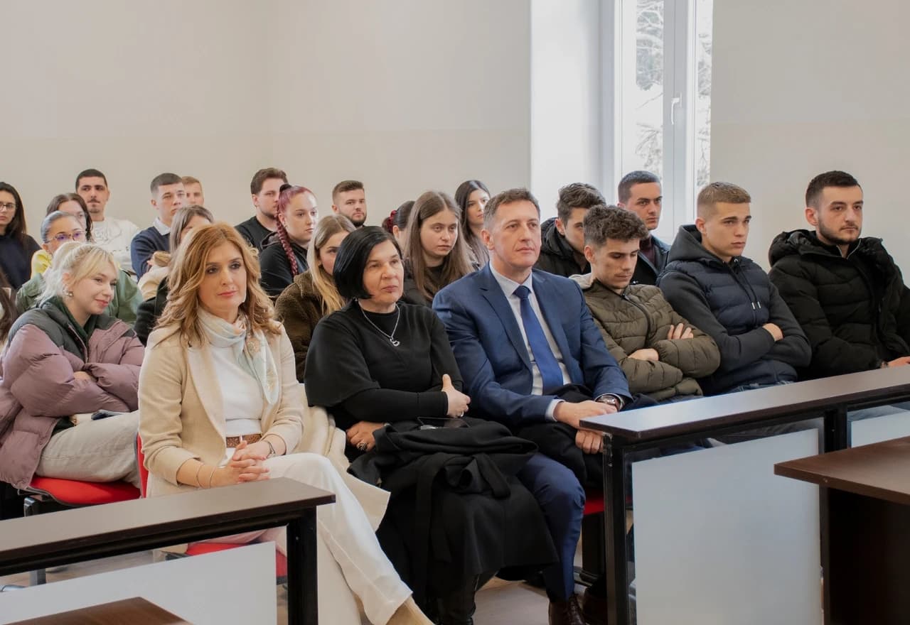 Ambasador Švicarske posjetio Univerzitet Džemal Bijedić u Mostaru