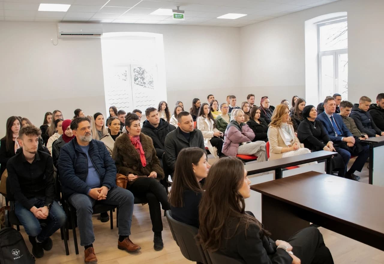 Ambasador Švicarske posjetio Univerzitet Džemal Bijedić u Mostaru