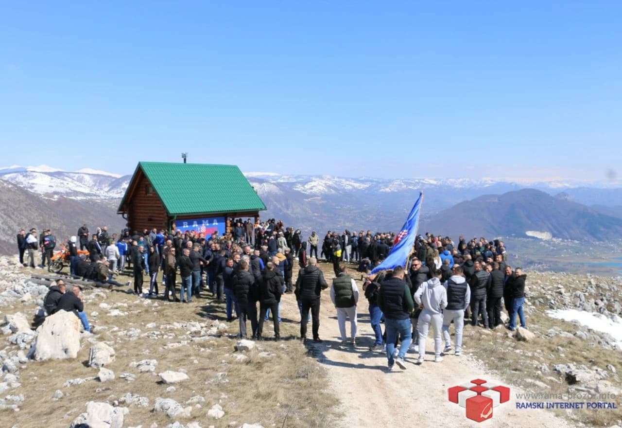 Prosvjed mještana na Zahumu