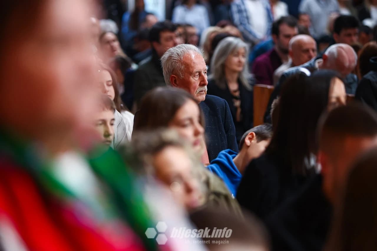 Uskrsna misa u Mostaru