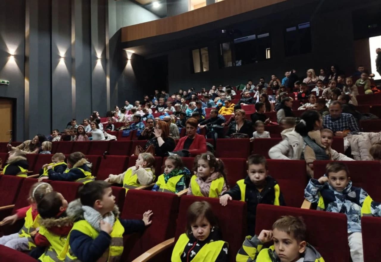 Predstava "Umišljena bubamara"