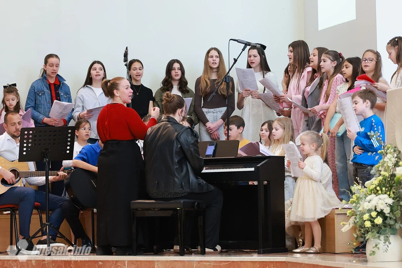 Prva pričest u župi sv. Mateja u Mostaru