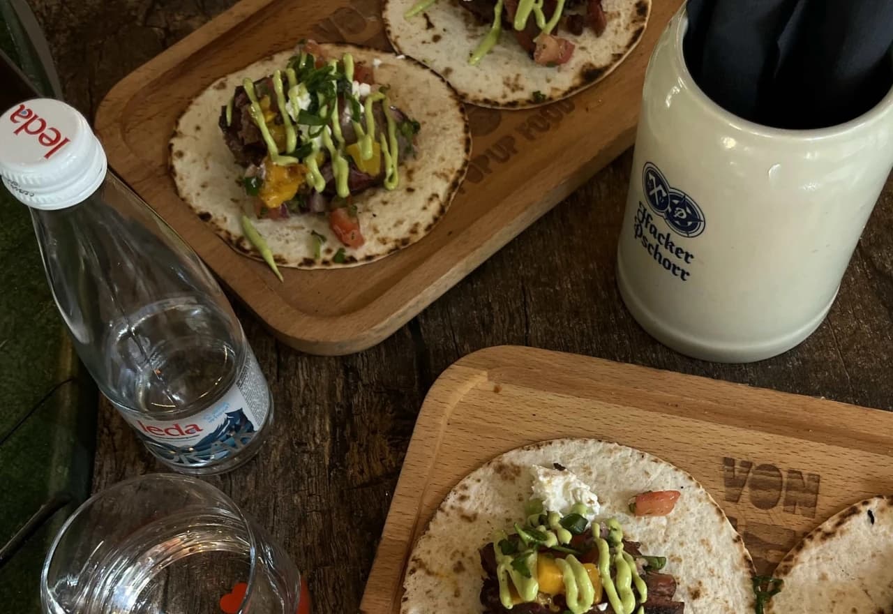 Tacosi s dimljenim goveđim jezikom