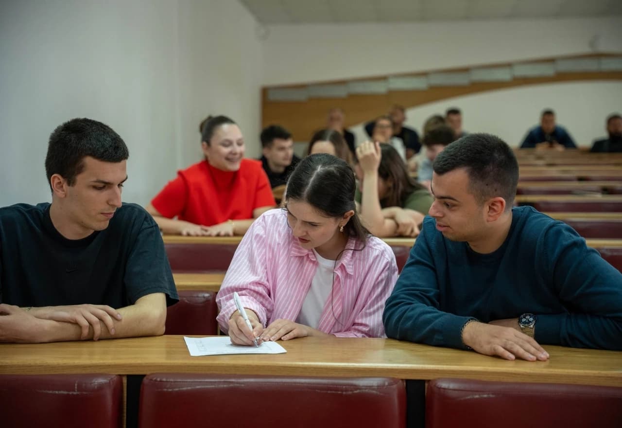 Sunrise Quiz okupio mostarske srednjoškolce