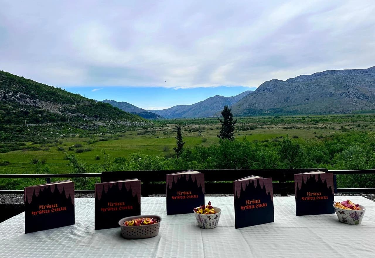 Predstavljena slikovnica "Kršna krška čuda"