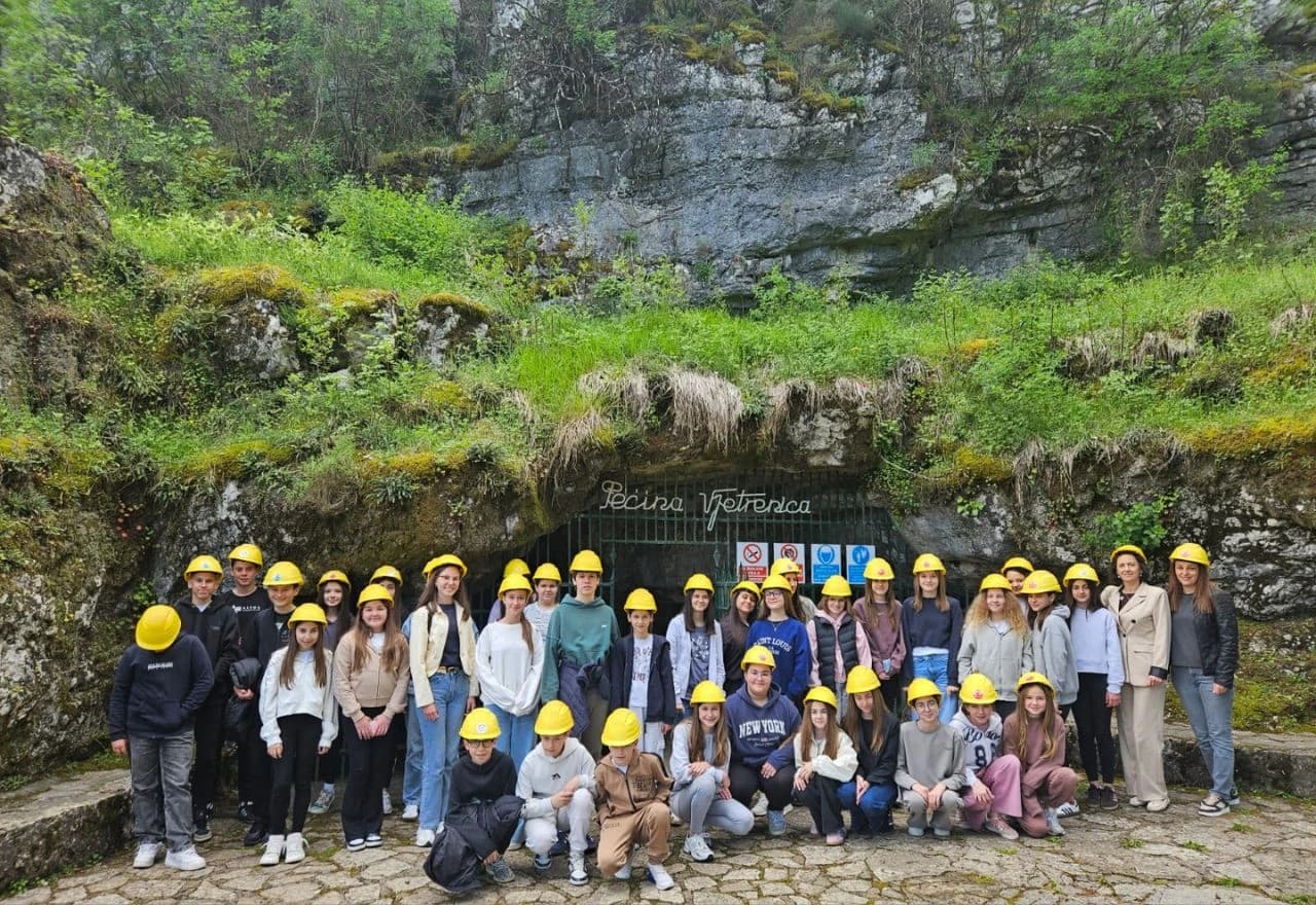 Predstavljena slikovnica "Kršna krška čuda"