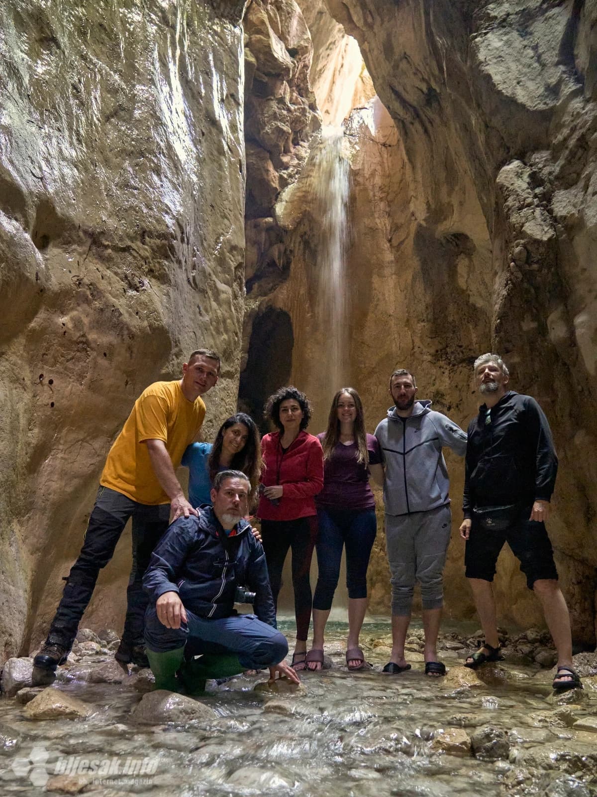 Spoj planinarenja i fotografije