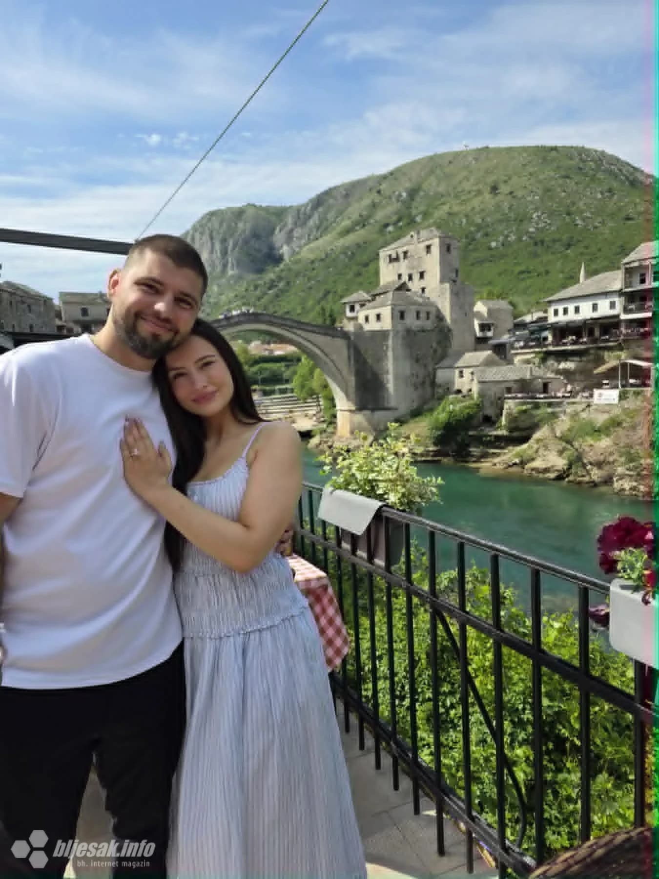 Stari most svjedočio novoj ljubavnoj priči iz Amerike