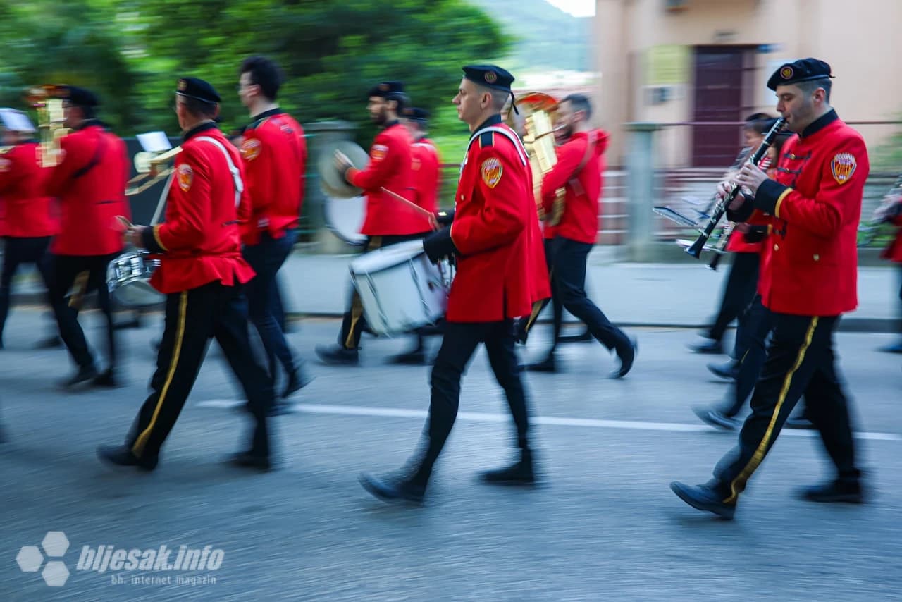 Hrvatska glazba Mostar održala prvosvibanjsku budnicu