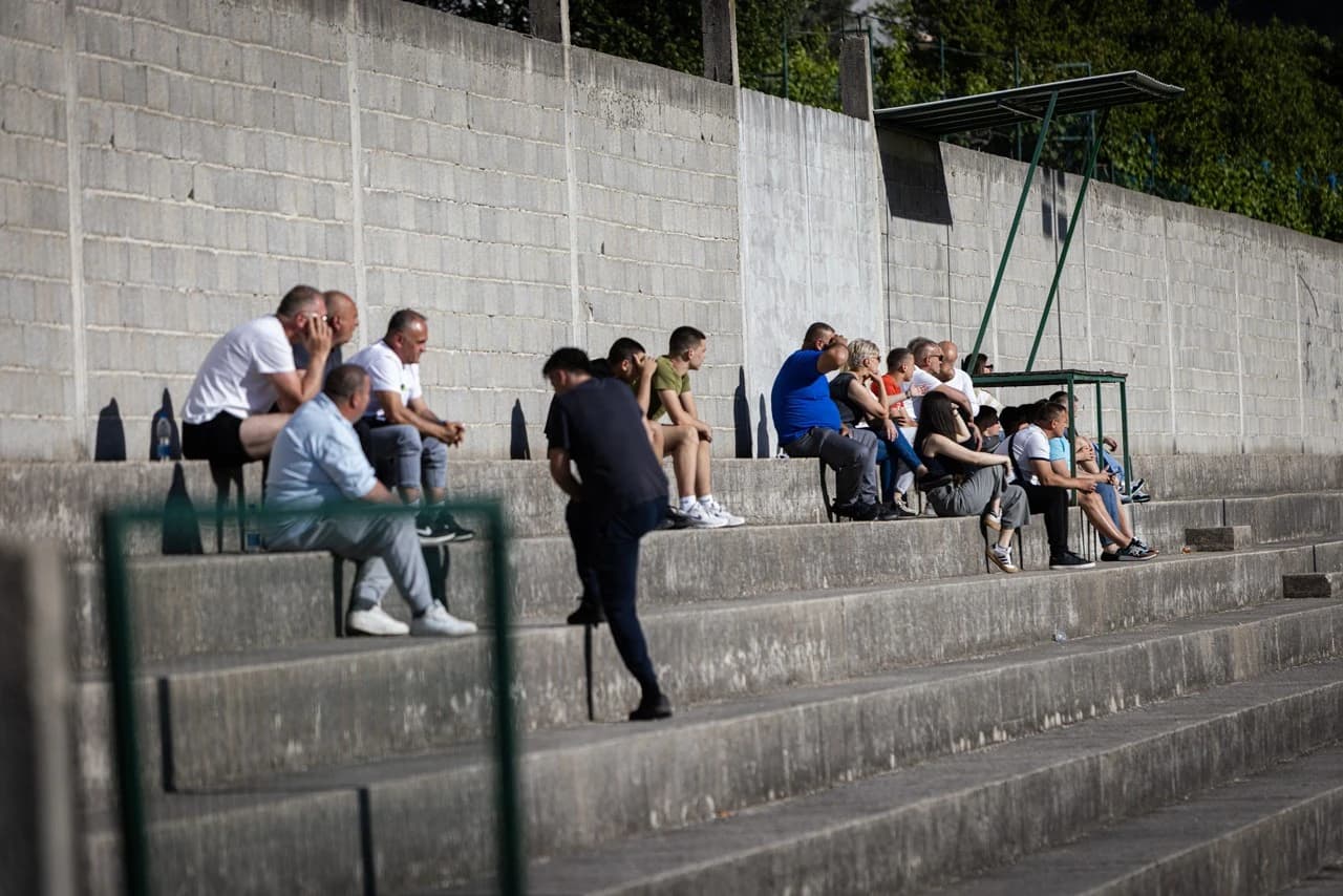 Tribine na stadionu
