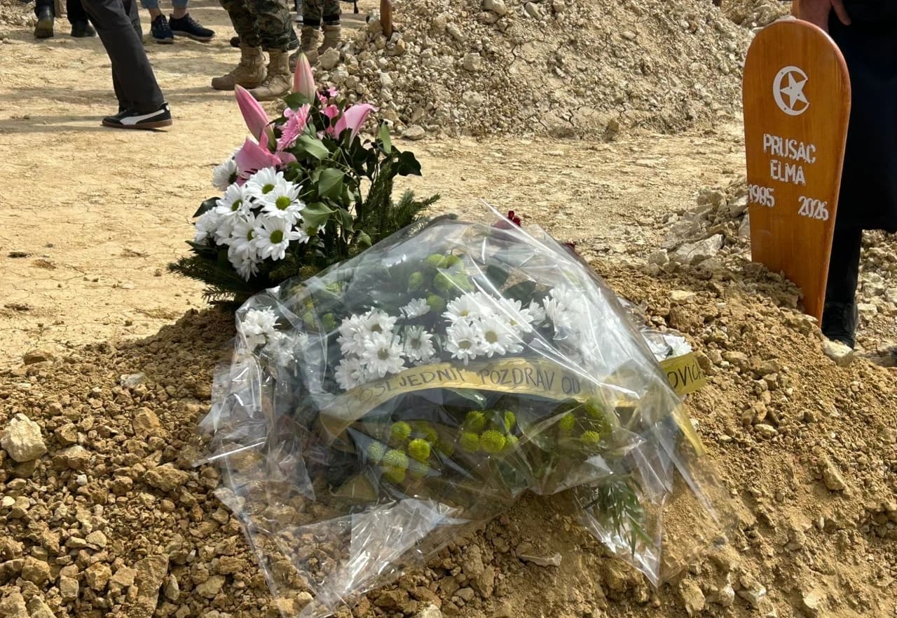 Klanjana dženaza ubijenoj Elmi Prusac-Godinjak