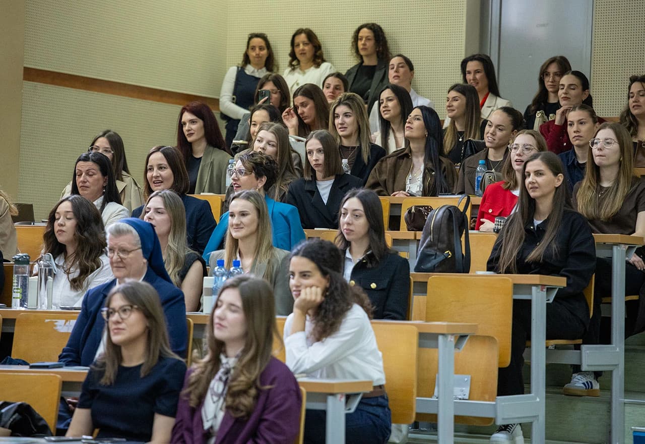 Studij logopedije na Filozofskom fakultetu SUM-a u proteklom je desetljeću postao ključna točka za obrazovanje stručnjaka iz cijele regije