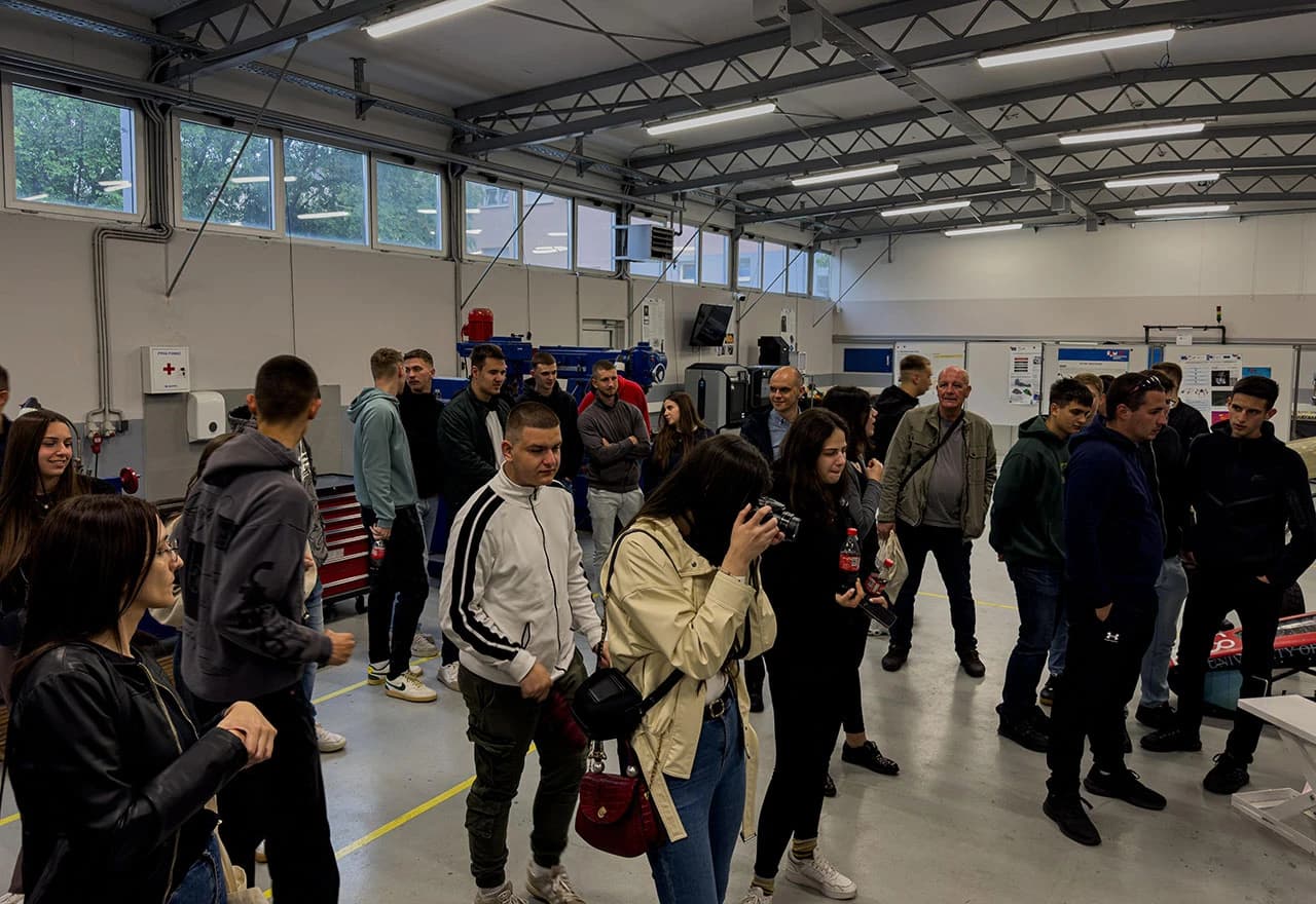 Od CNC-a do mehatronike: Kako mostarski FSRE pretvara srednjoškolce u tražene stručnjake!