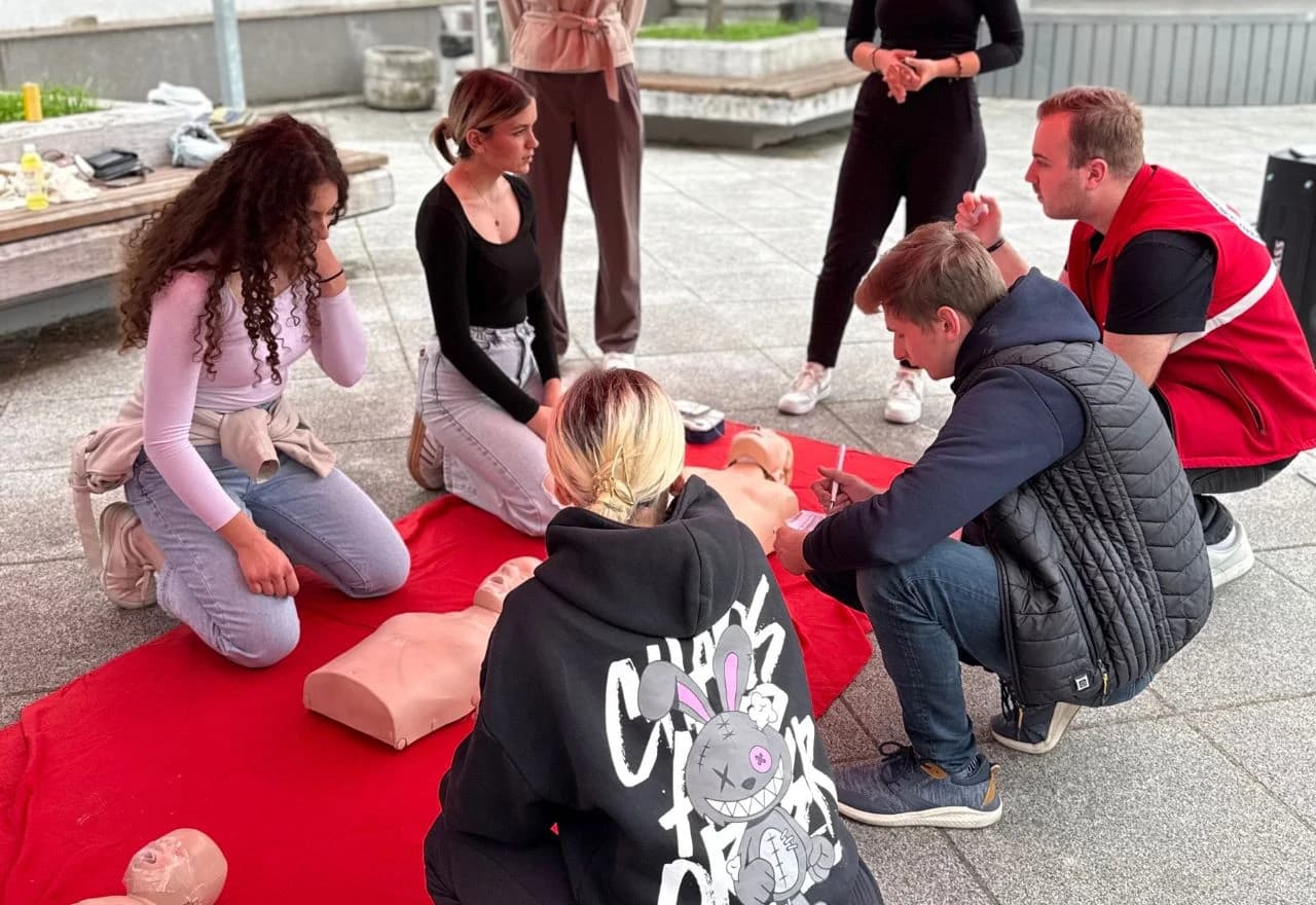 Svjetski dan Crvenog križa i Crvenog polumjeseca