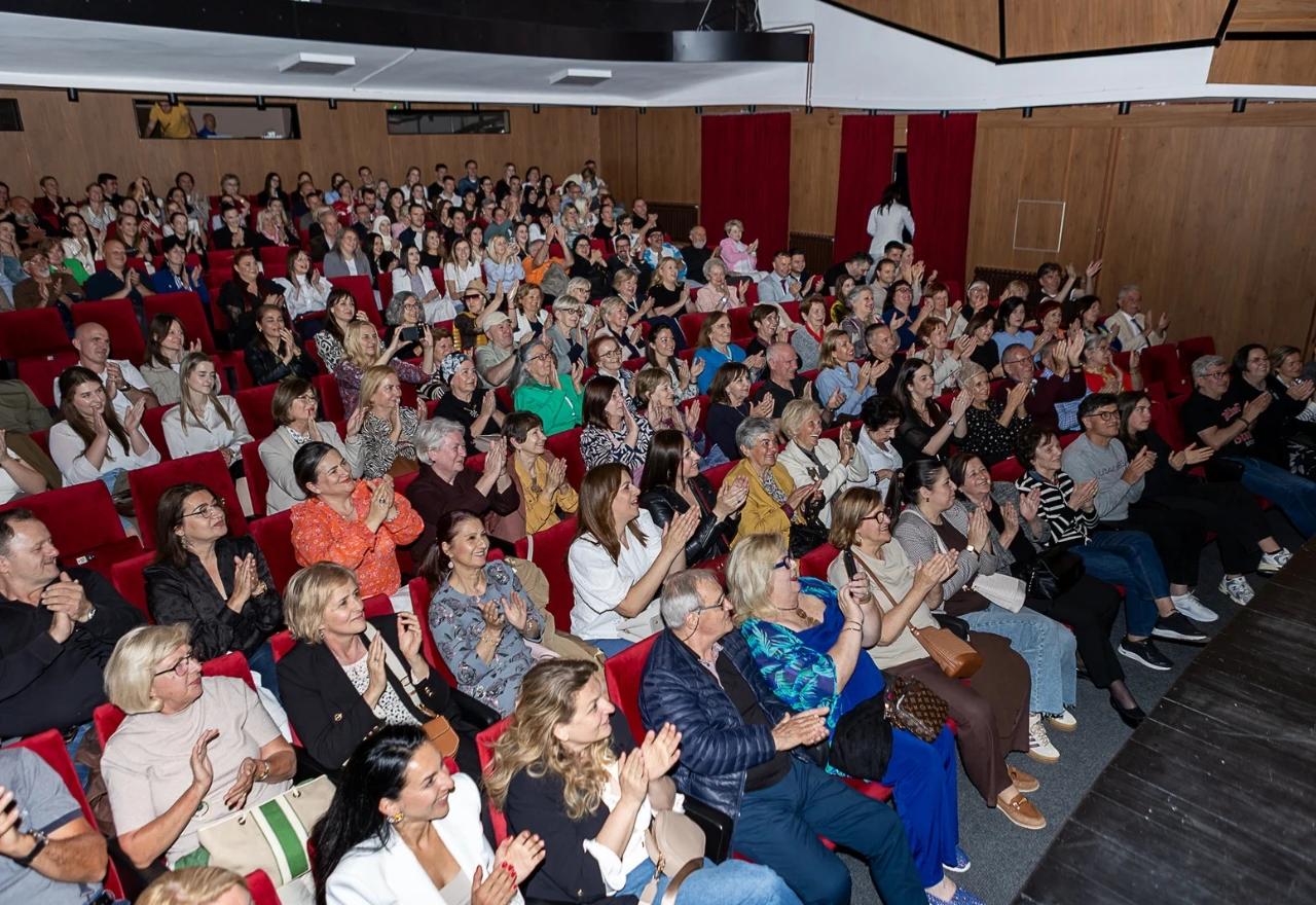 Mostarska publika inspirirala glumce predstave "Lista za ljubav"